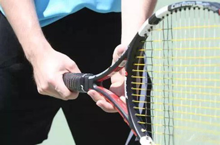 【网球技术】初学者必读——网球发球常犯错误