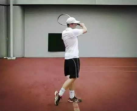【网球技术】学会使用身体力量，击球更有威力！